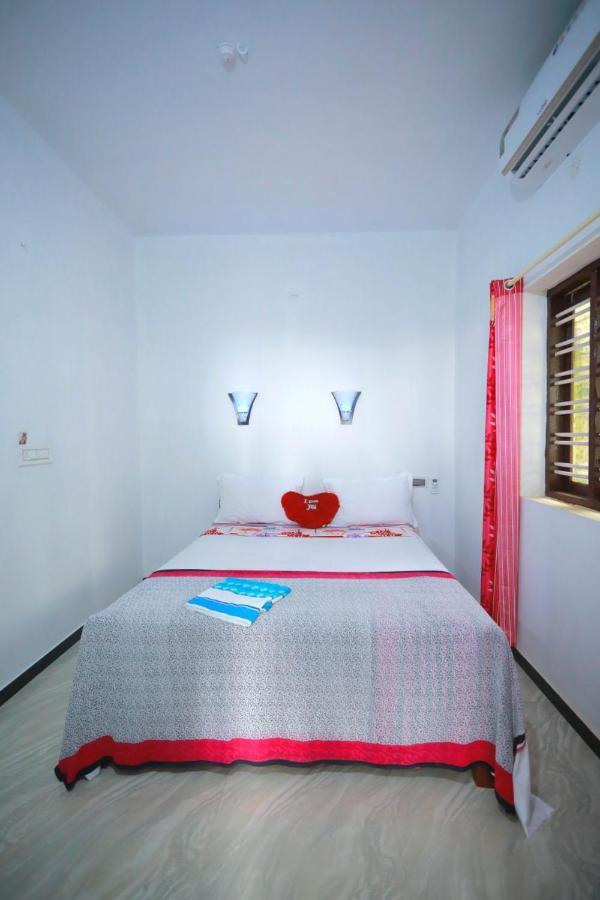 Marari Stella Vich Villa Homestay Turavūr Extérieur photo